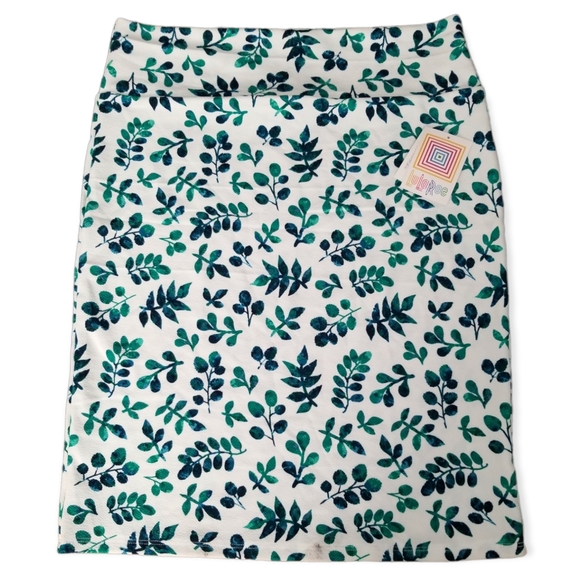 3/$25 Aqua Leaf LuLaRoe Cassie Skirt - Picture 1 of 6